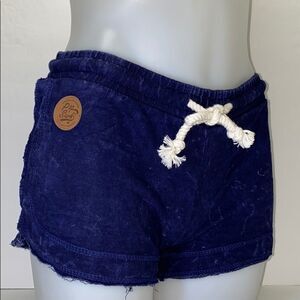 New pop surf short